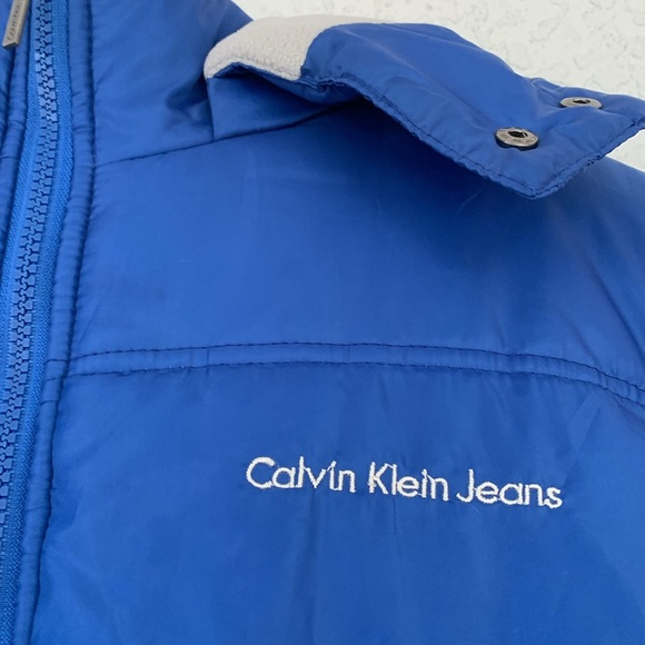 Calvin Klein Jeans new without tags blue puffer jacket with removable hood - Picture 2 of 10